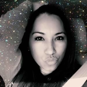 Meet your Posher, Iris